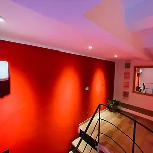 Smln & Bed & Breakfast
