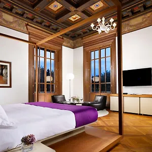 Palazzo Montemartini Rome, A Radisson Collection Rome