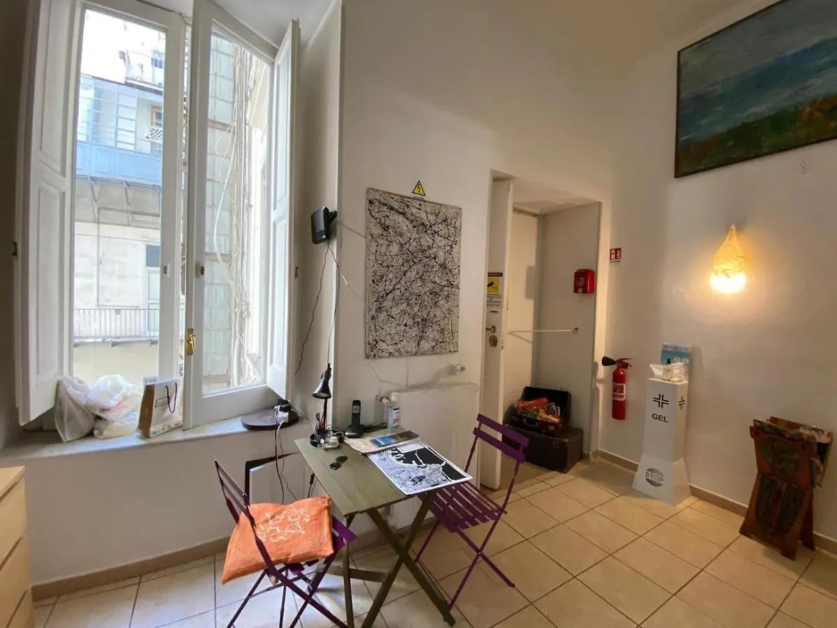 La Tela Bianca Bed & Breakfast Naples Italy